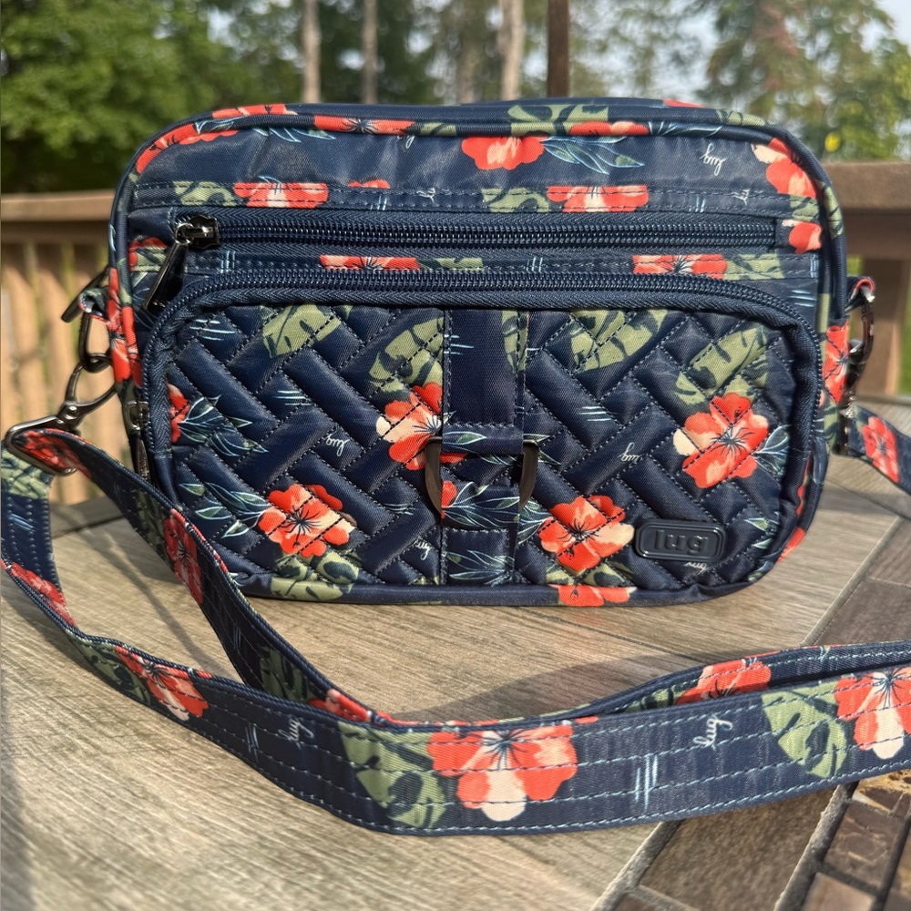 EUC! Lug Floral Crossbody Bag - Navy and Red Many Pockets Travel